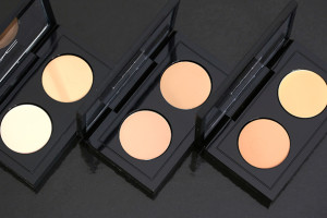 MAC-Studio-Finish-Concealer-Duo-1